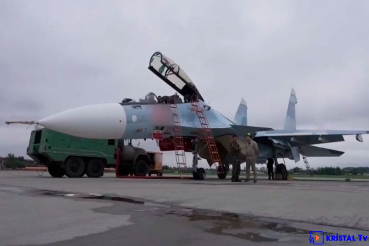 Rusiya ordusunun arsenalına yeni çoxfunksiyalı Su-30SM2 qırıcıları daxil edilib