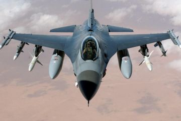 Belçika Kiyevə “F-16”dan Ukraynadan kənarda istifadə etməyə icazə verməyib